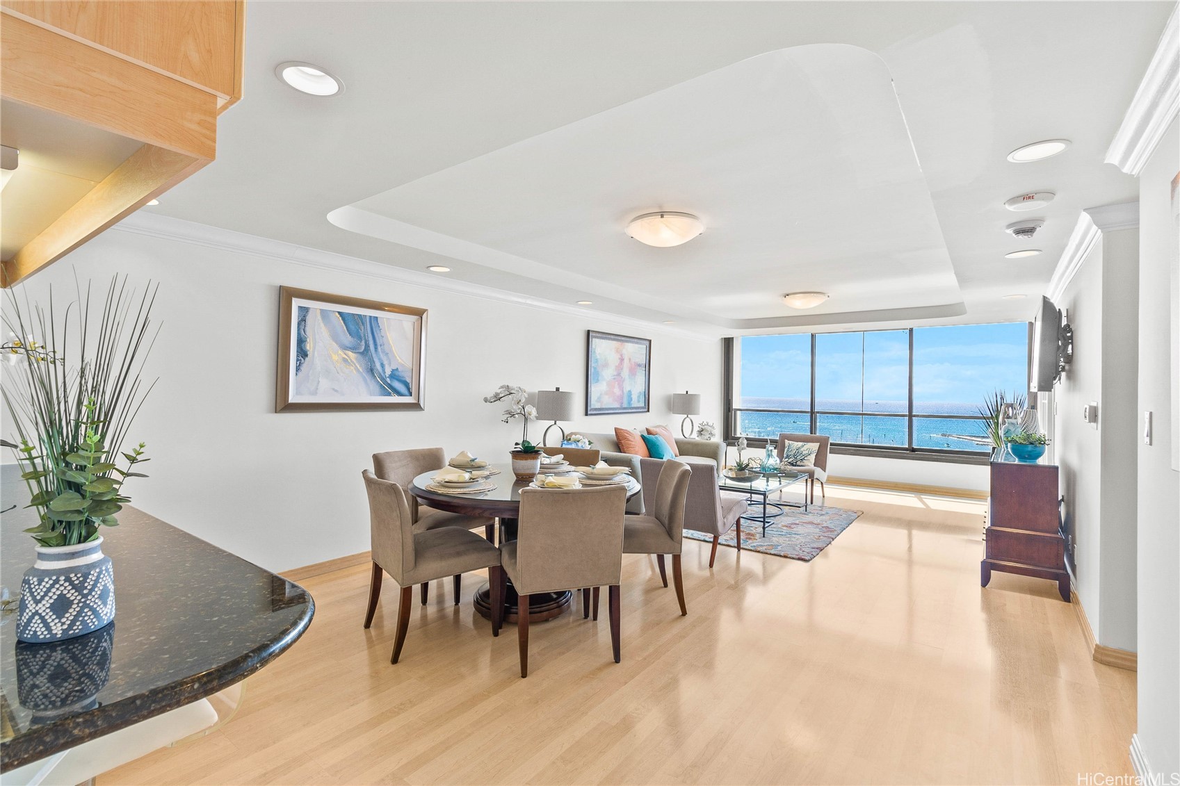 1600 Ala Moana Blvd Property Photo