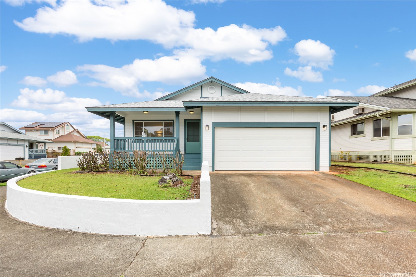95-1090 Puneki St Property Photo