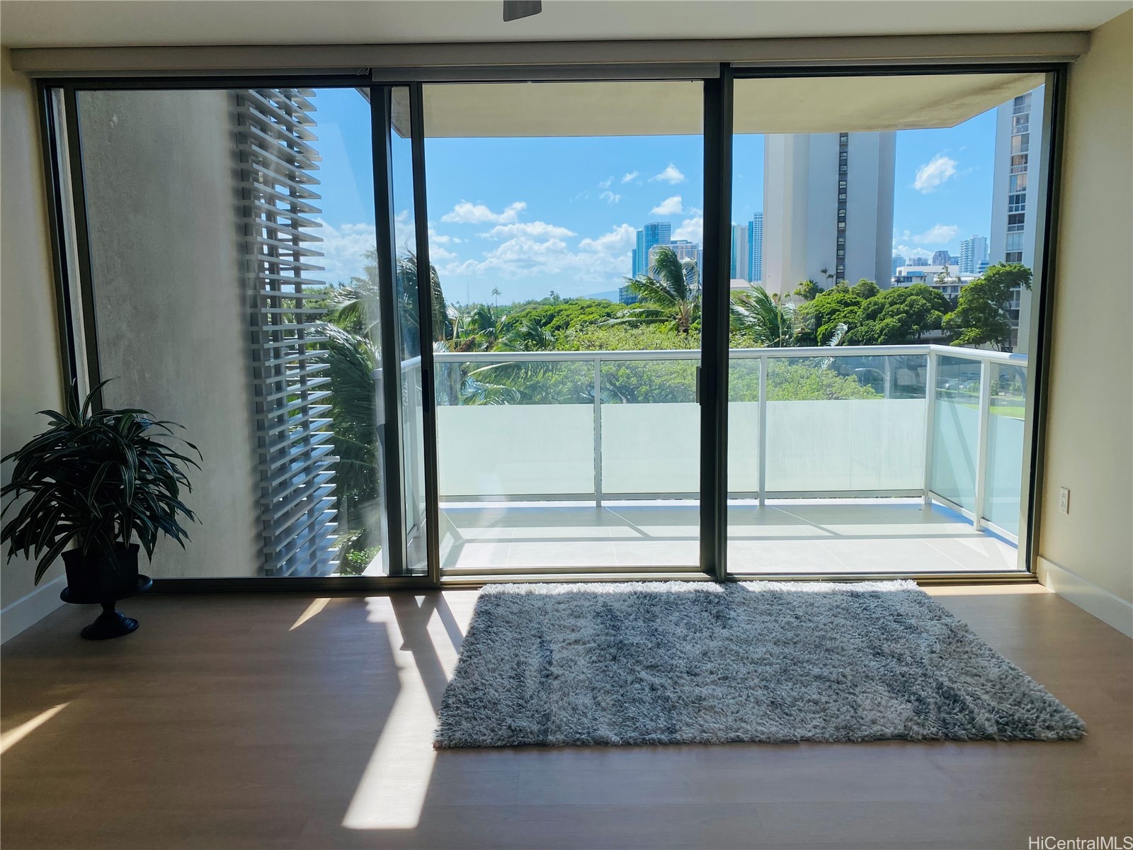 1551 Ala Wai Boulevard 401 Property Photo 4