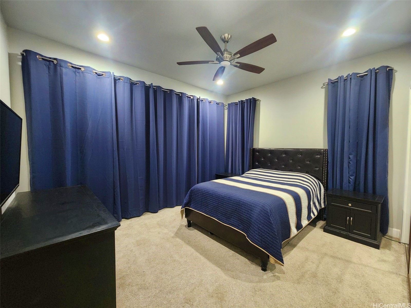 202511511 Property Photo 14
