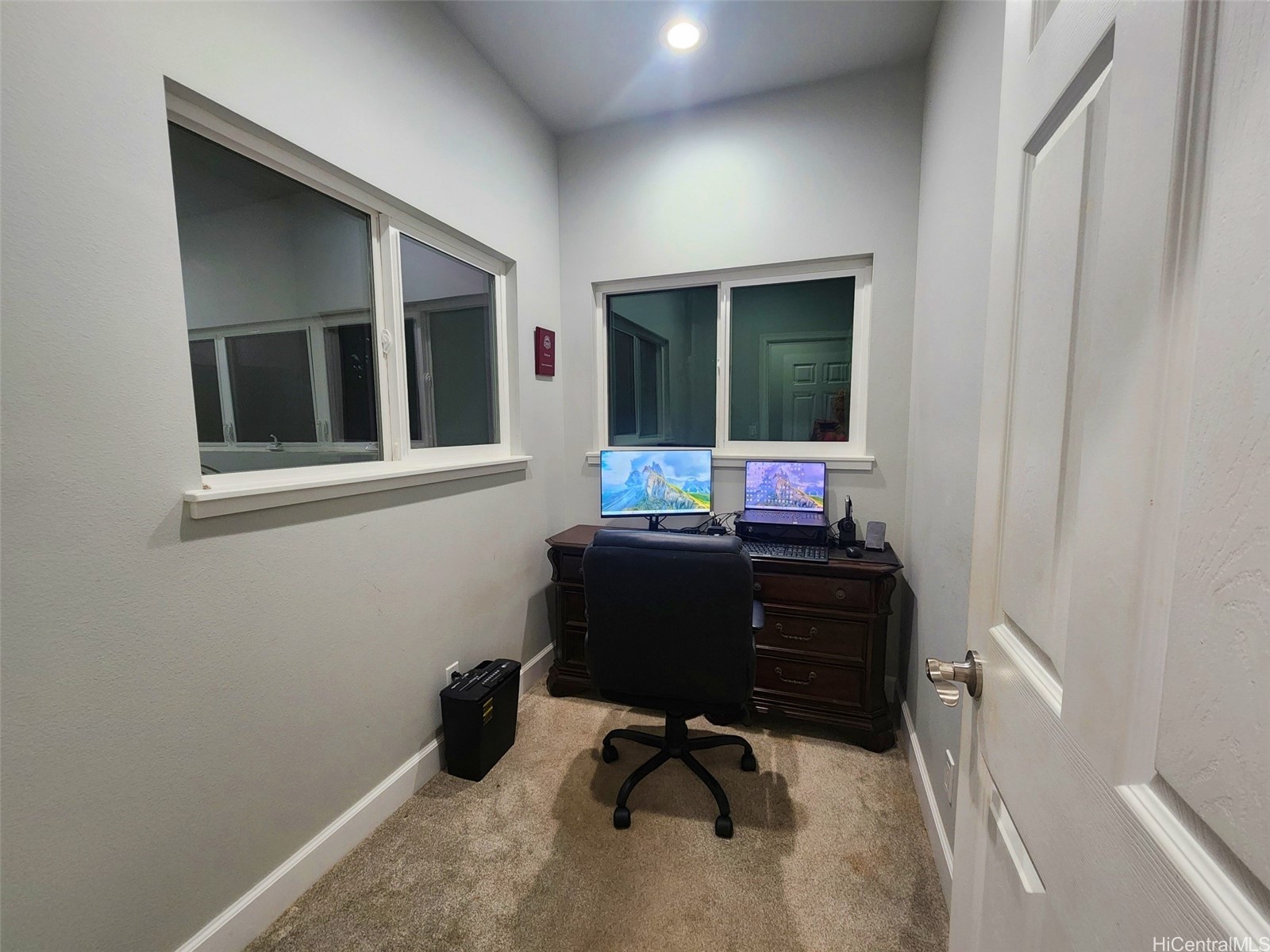 202511511 Property Photo 16