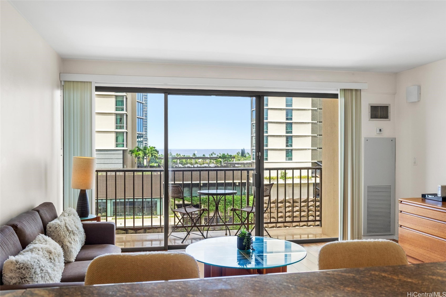 2140 Kuhio Avenue 1005 Property Photo 1
