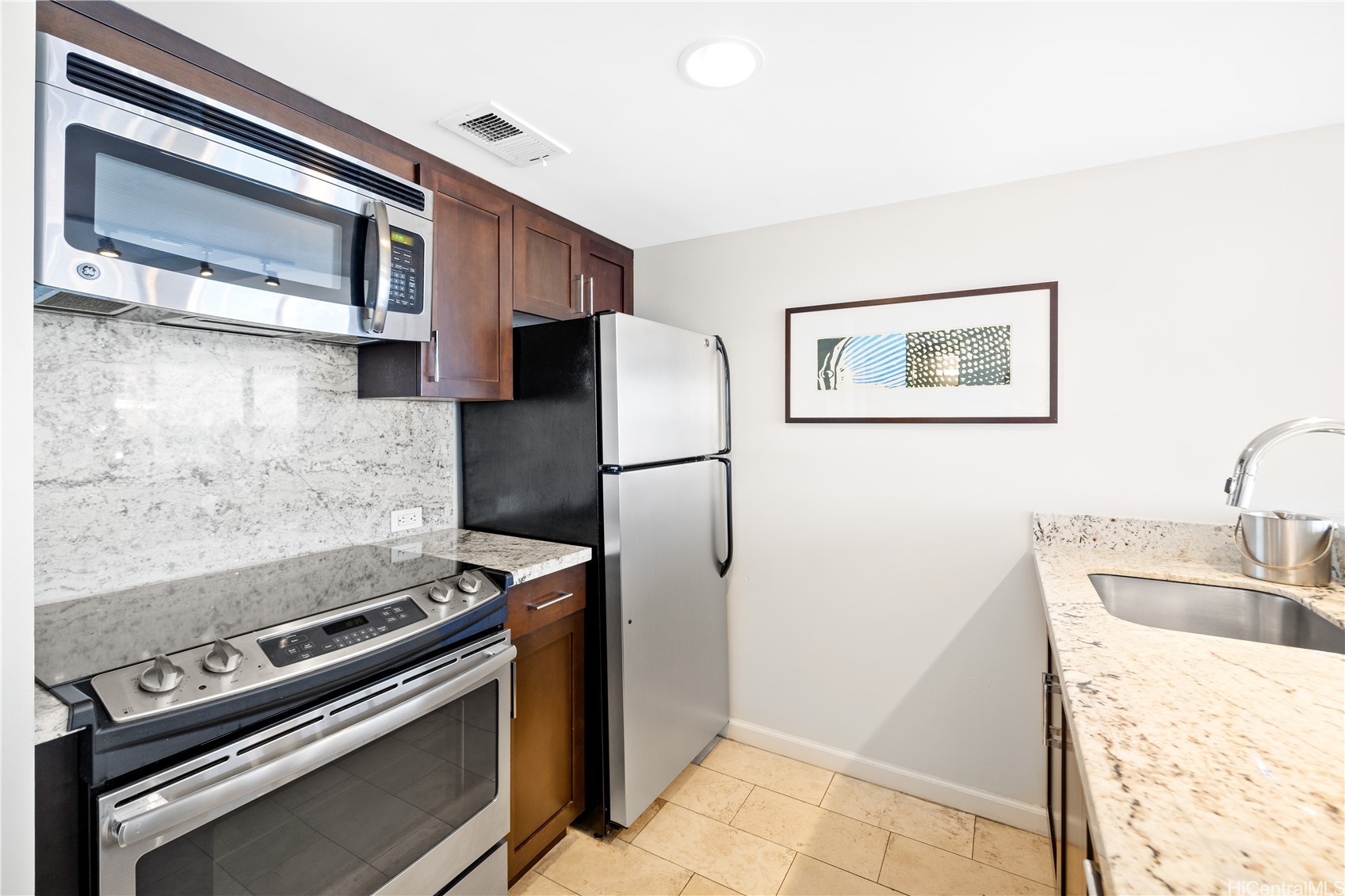 1777 Ala Moana Boulevard 2526 Property Photo 6