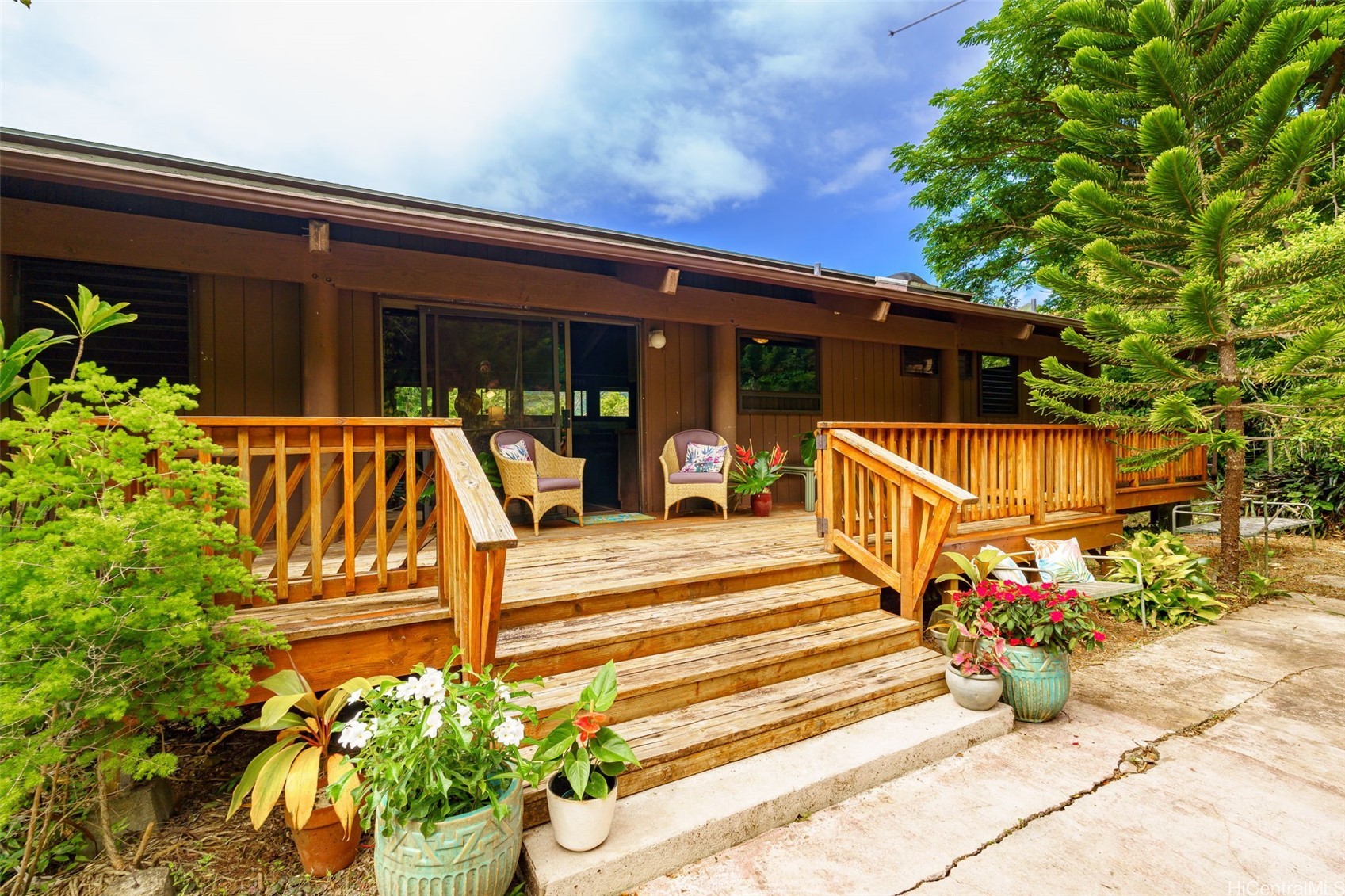 47-039 Okana Place Property Photo 6