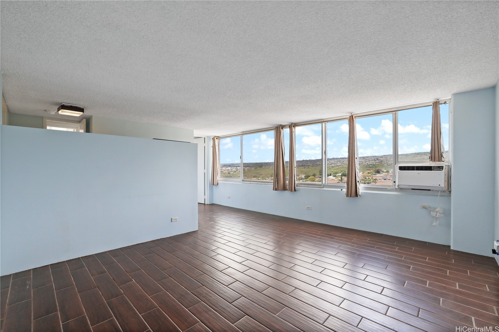 98-288 Kaonohi St Property Photo