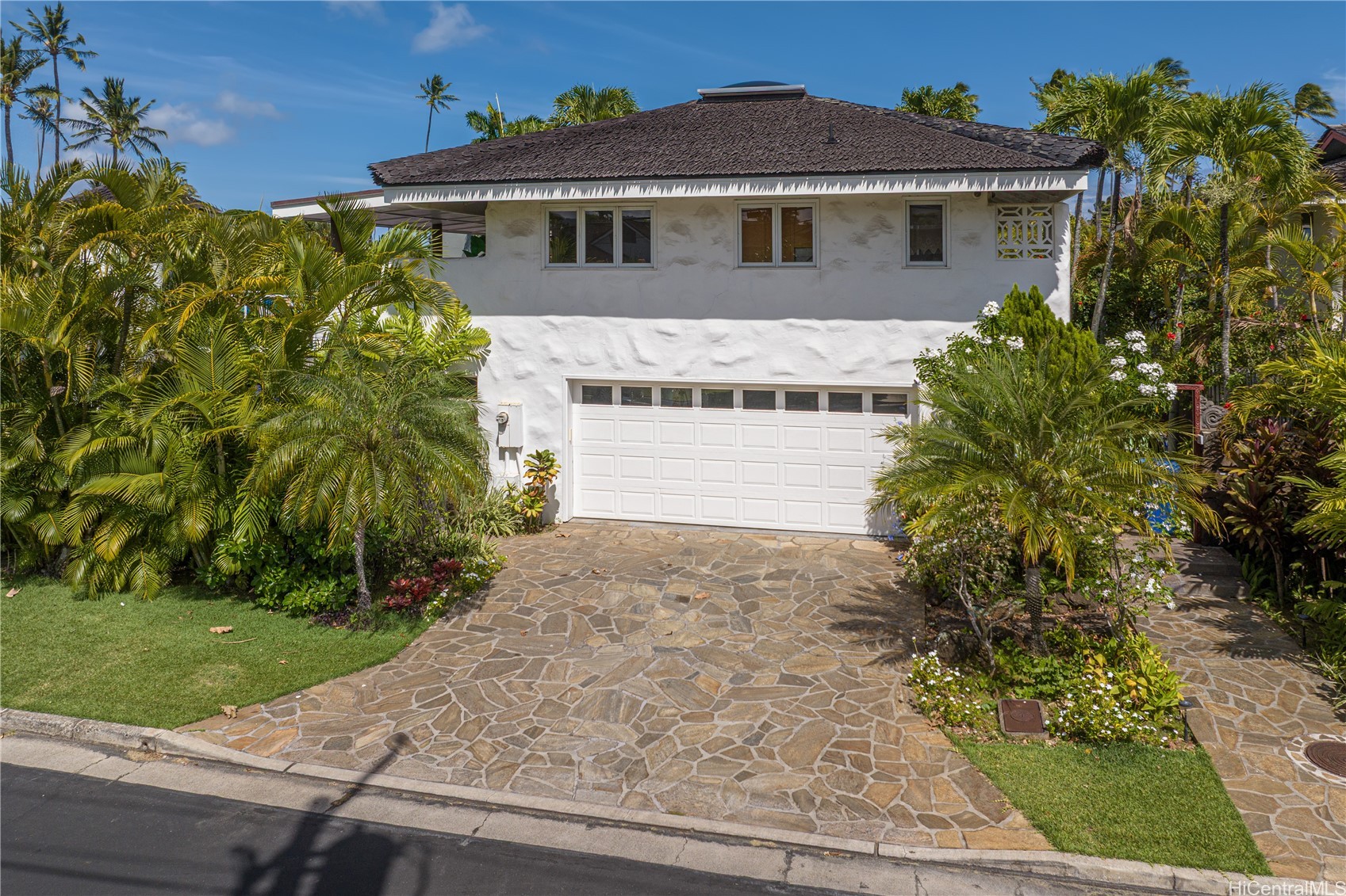 4745 Aukai Avenue Property Photo 2