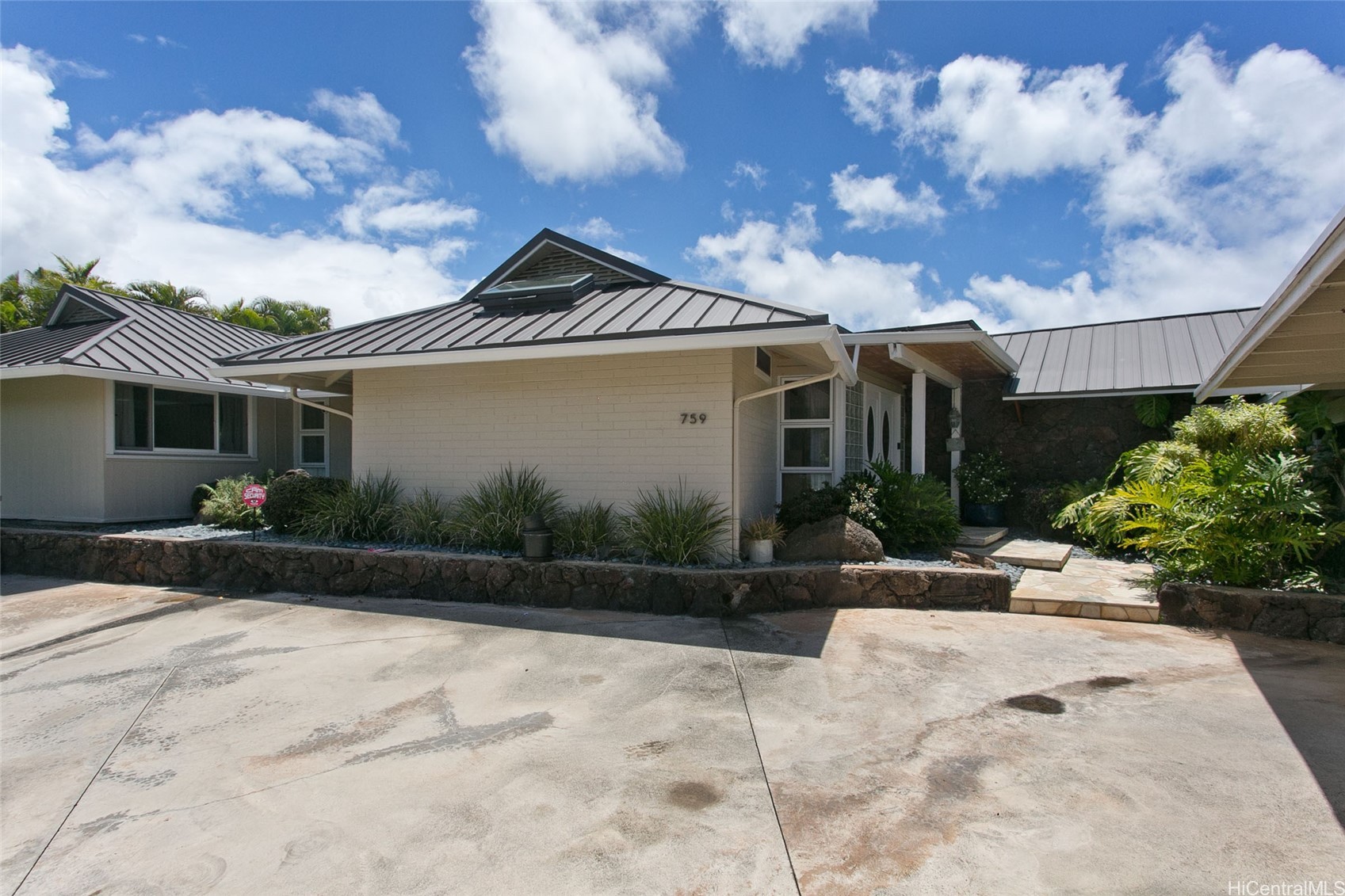 759 Elepaio Street Property Photo 1