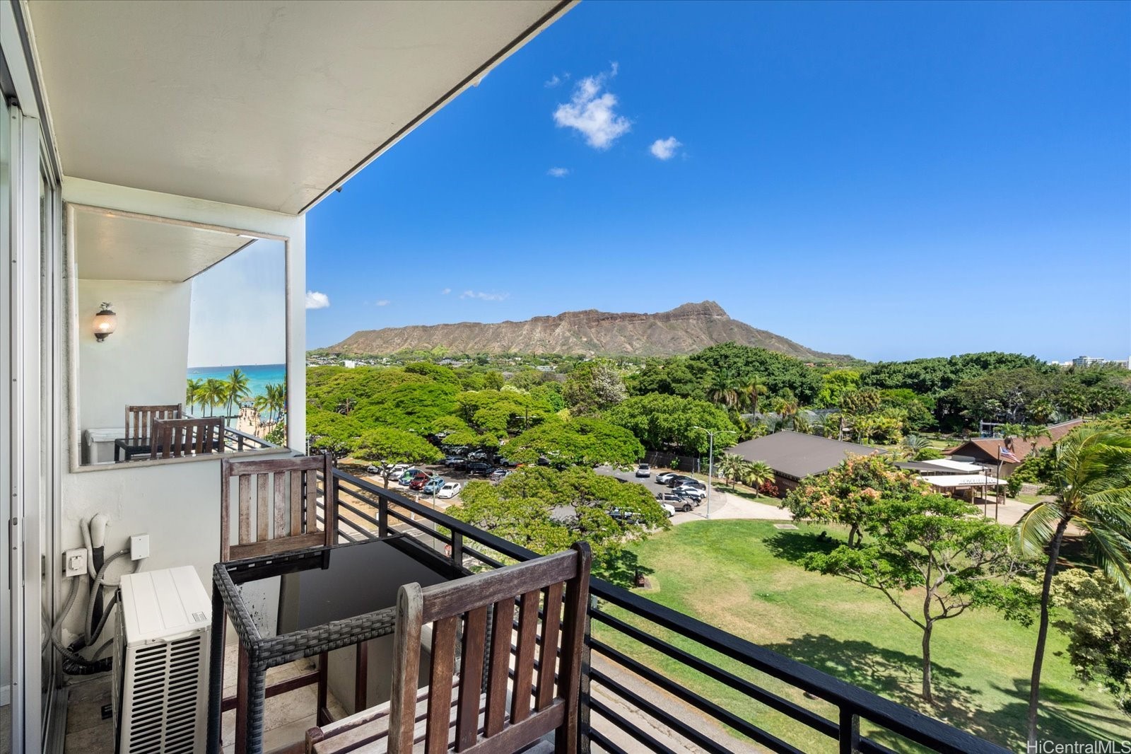134 Kapahulu Avenue 609 Property Photo 3