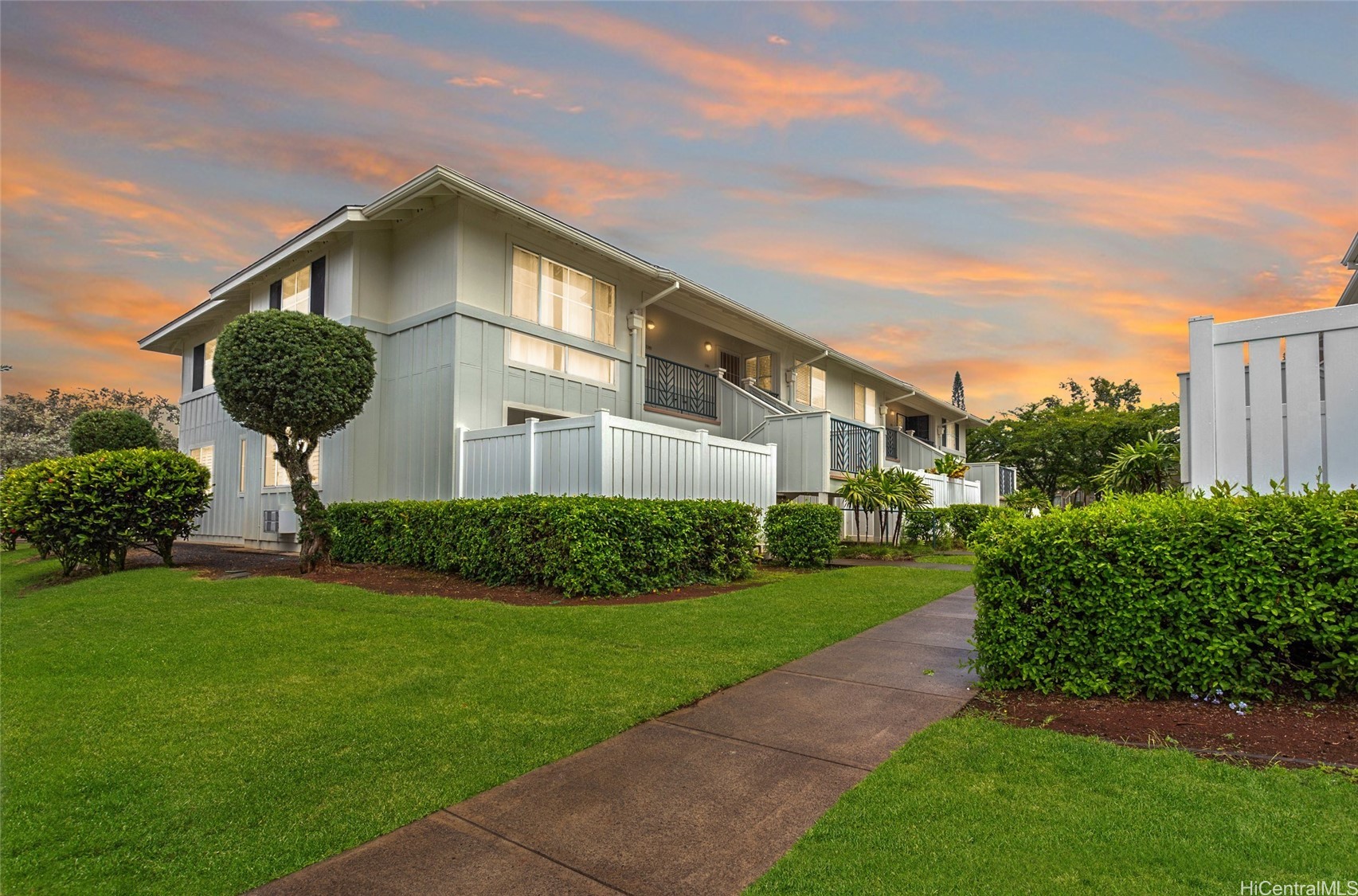 95-1025 Kaapeha Street 203 Property Photo 1