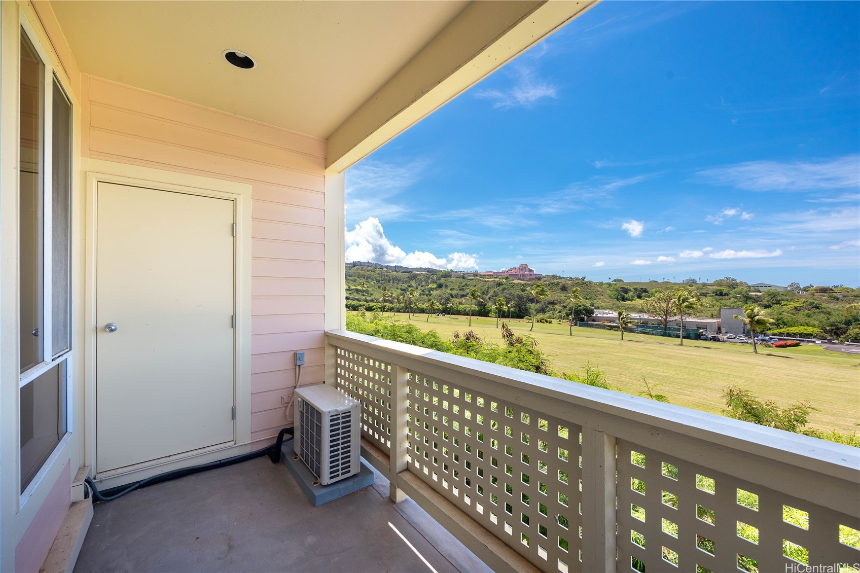 1309 Moanalualani Way 14g Property Photo 4