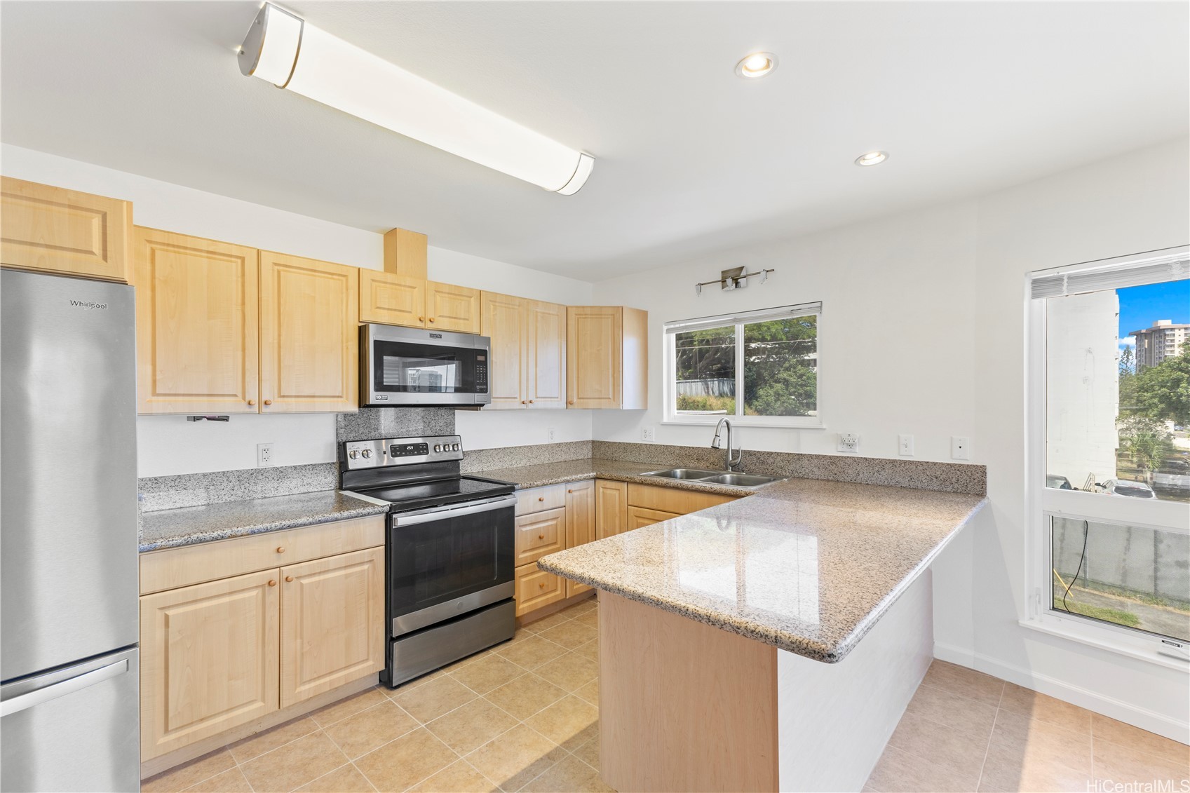 1410 Alapai Street 5 Property Photo 4