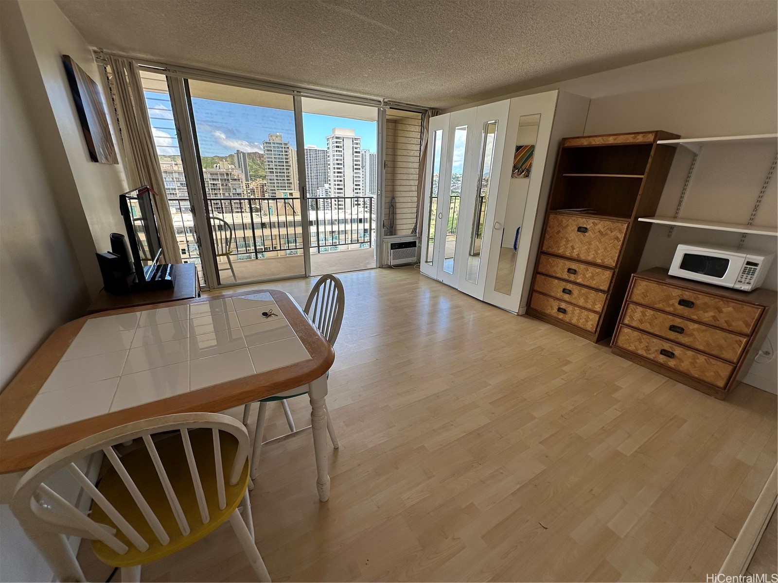 2345 Ala Wai Boulevard 2209 Property Photo 5