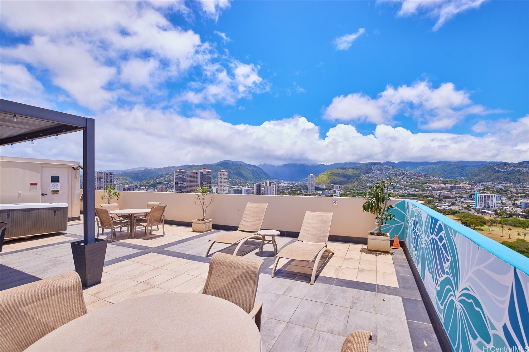 2345 Ala Wai Boulevard 2209 Property Photo 17