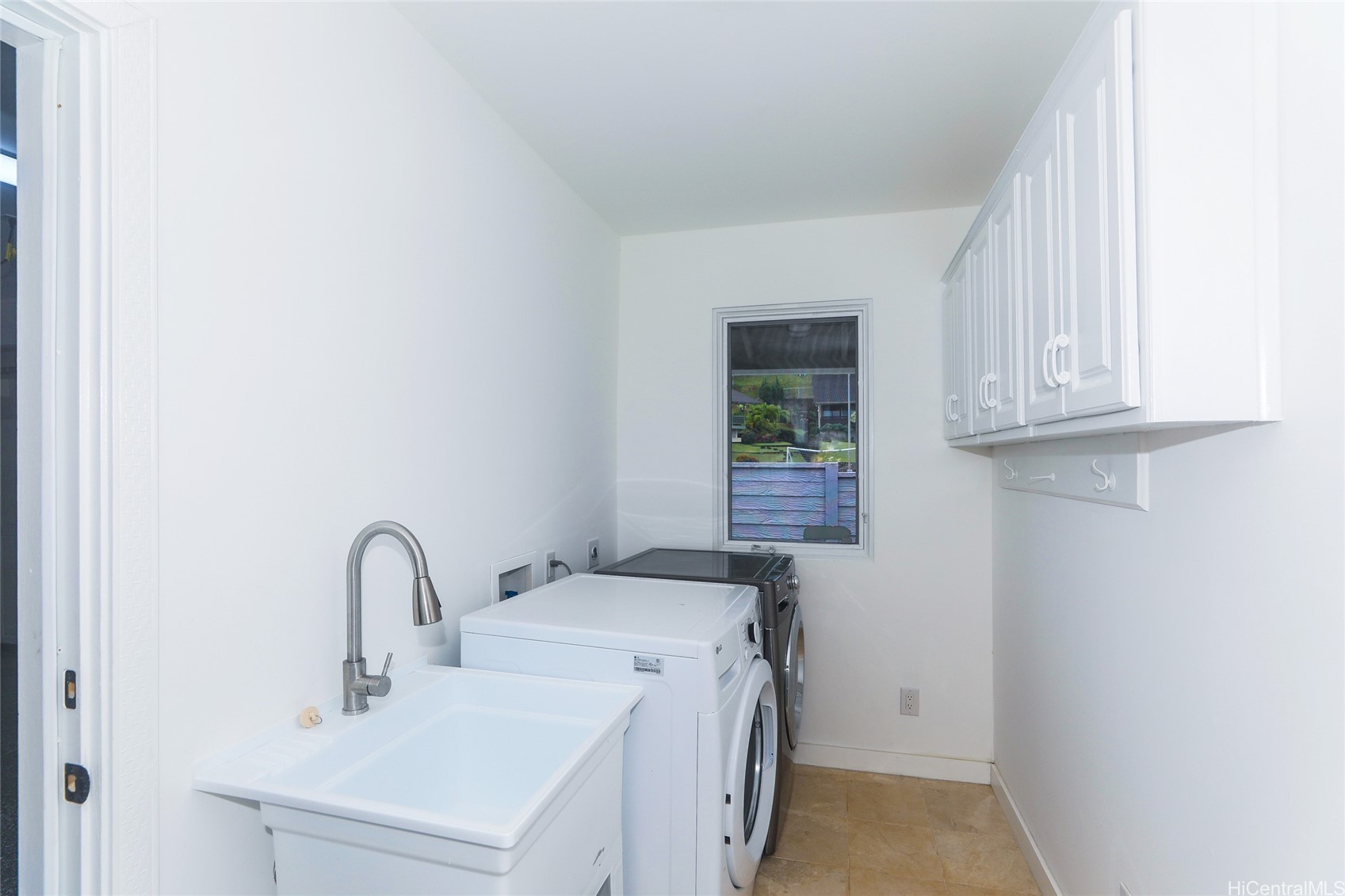 98-1027 Palula Way Property Photo 25