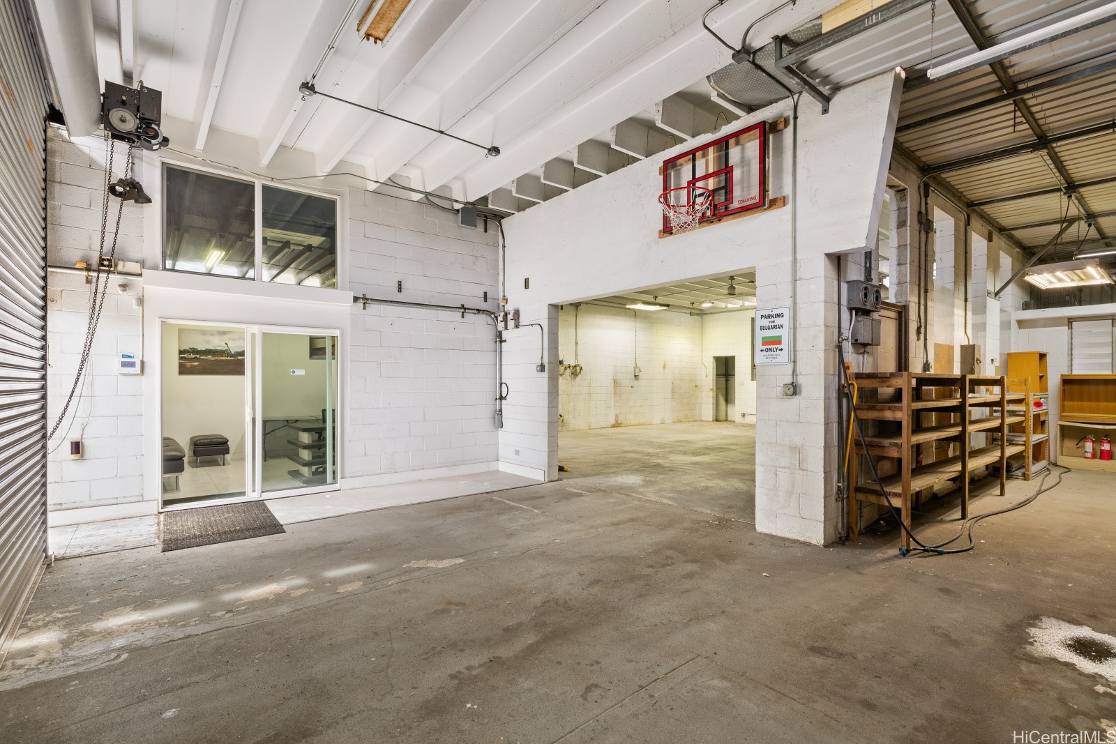2209 Young Street Property Photo