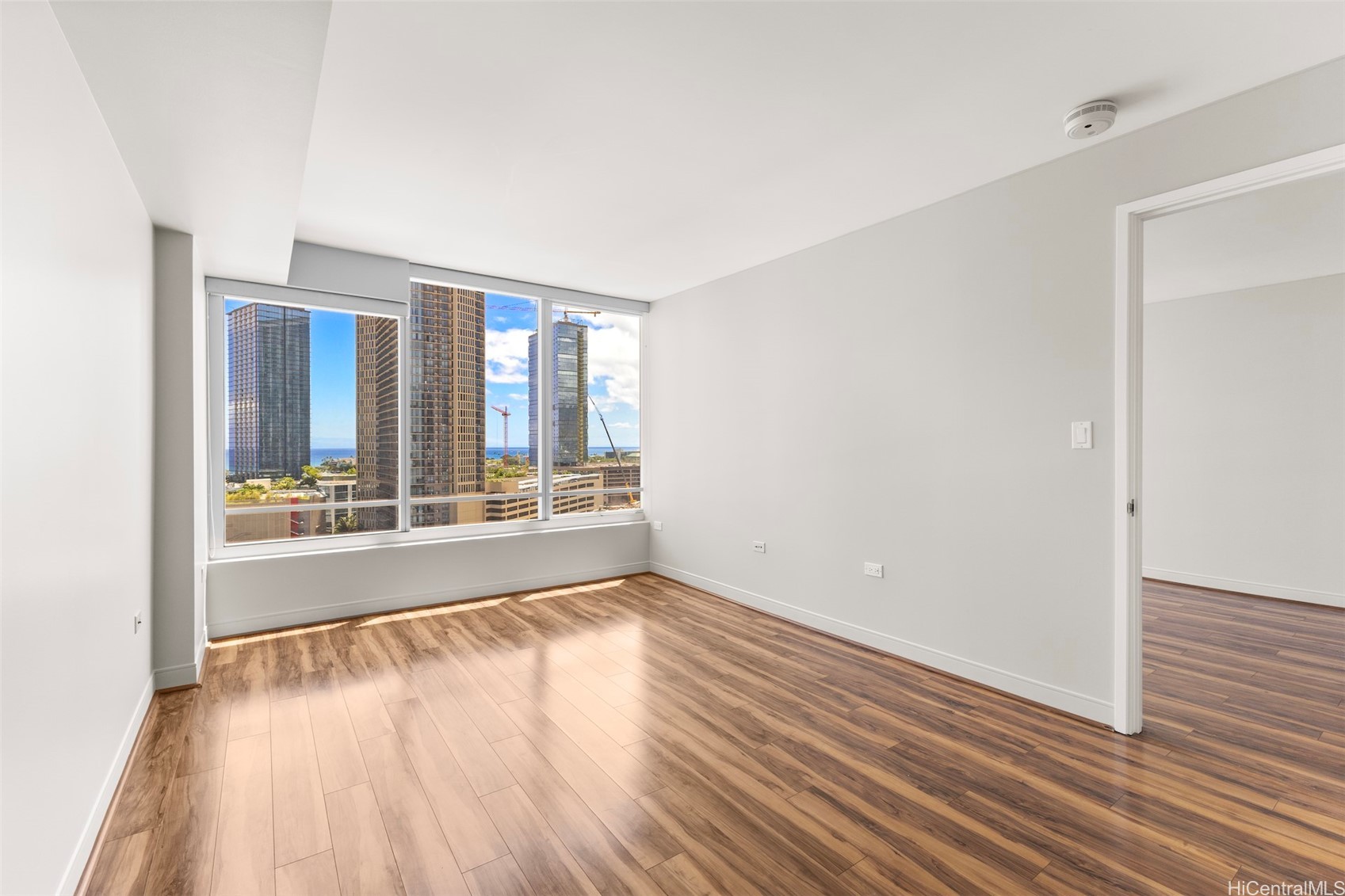 1009 Kapiolani Boulevard 1706 Property Photo 10