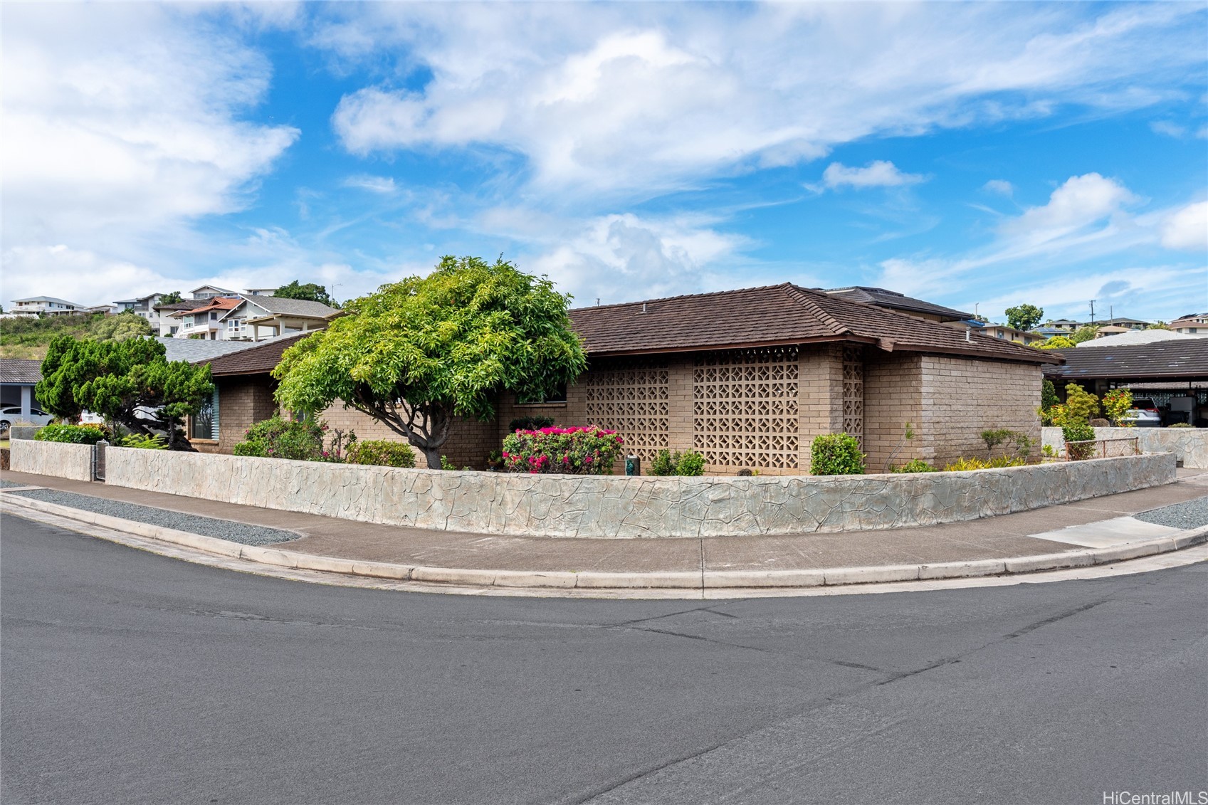 3504 Ala Hapuu Street Property Photo 1