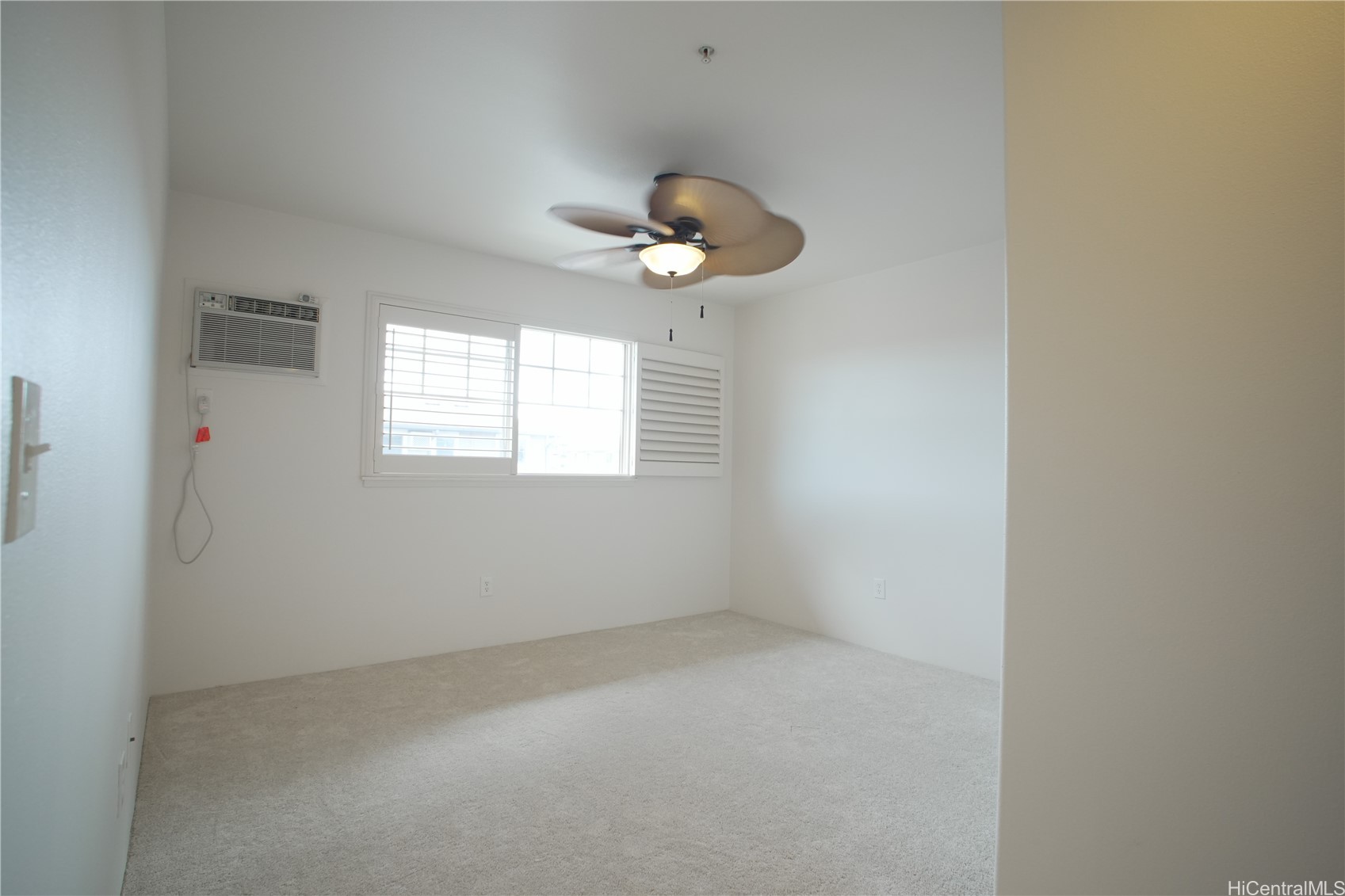 91-1271 Kamaaha Avenue 406 Property Photo 9