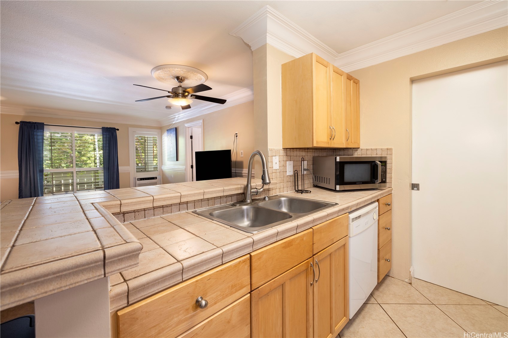 95-536 Wikao Street D106 Property Photo 3
