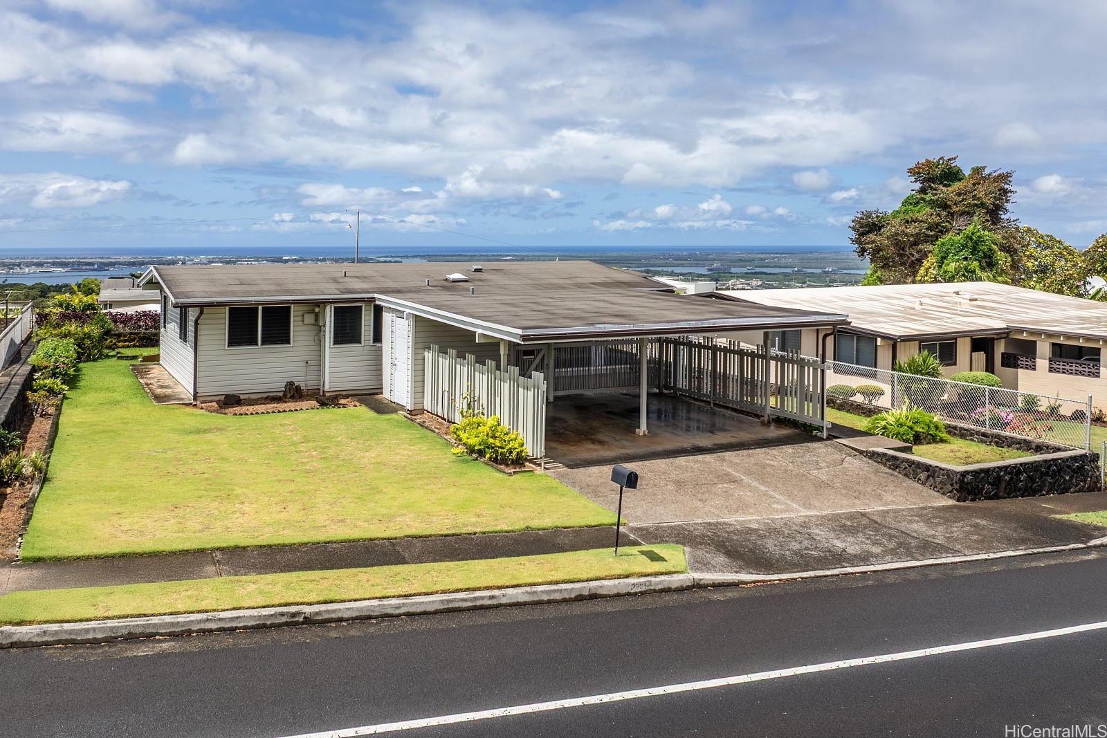 2335 Aumakua Street Property Photo 1