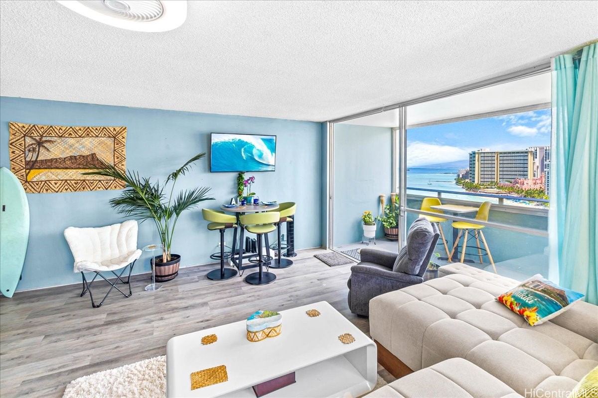 2500 Kalakaua Avenue 2103 Property Photo 2