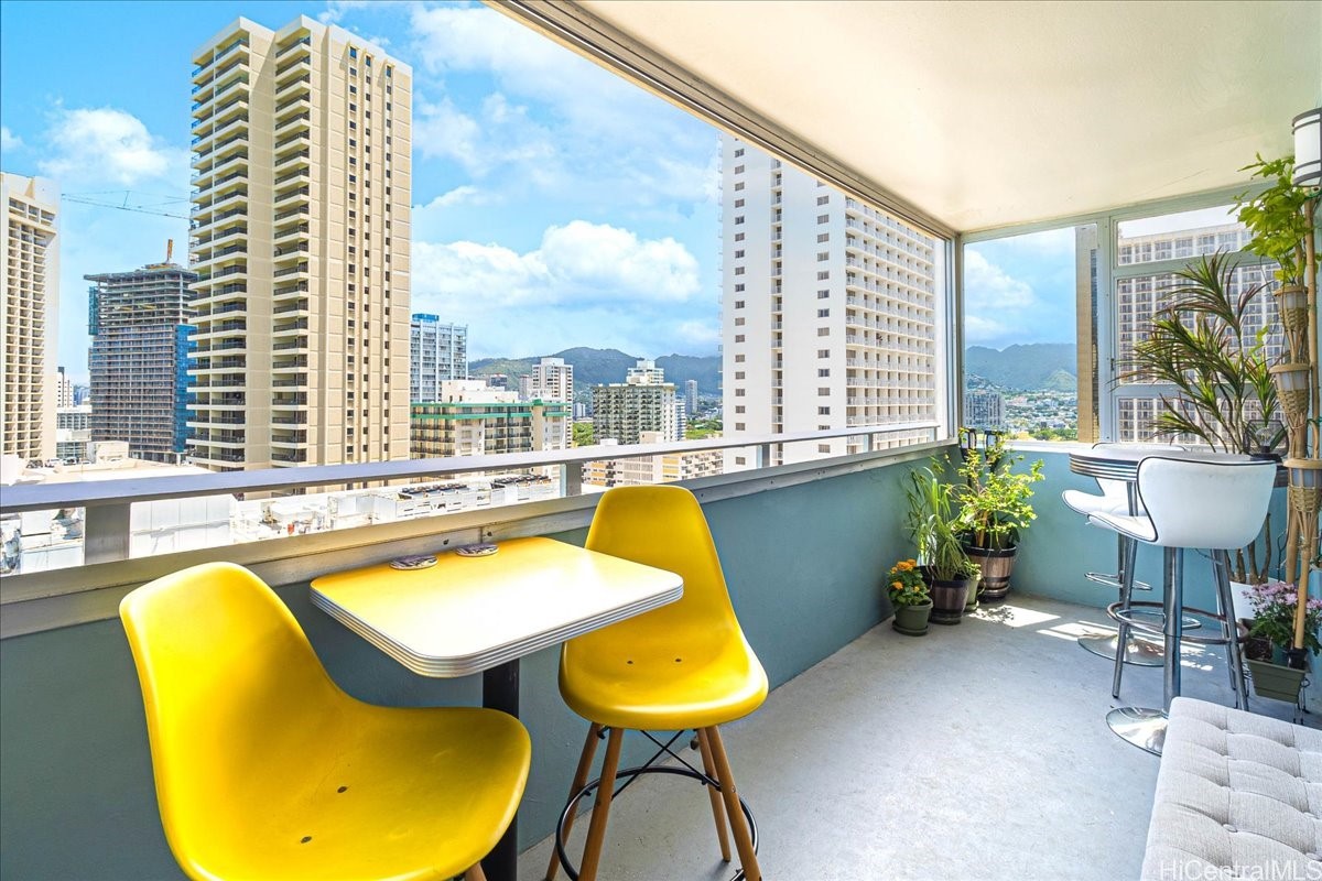 2500 Kalakaua Avenue 2103 Property Photo 8