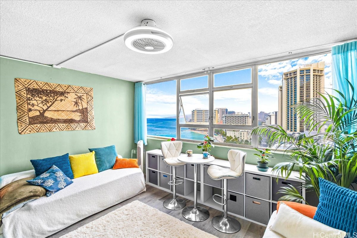 2500 Kalakaua Avenue 2103 Property Photo 14