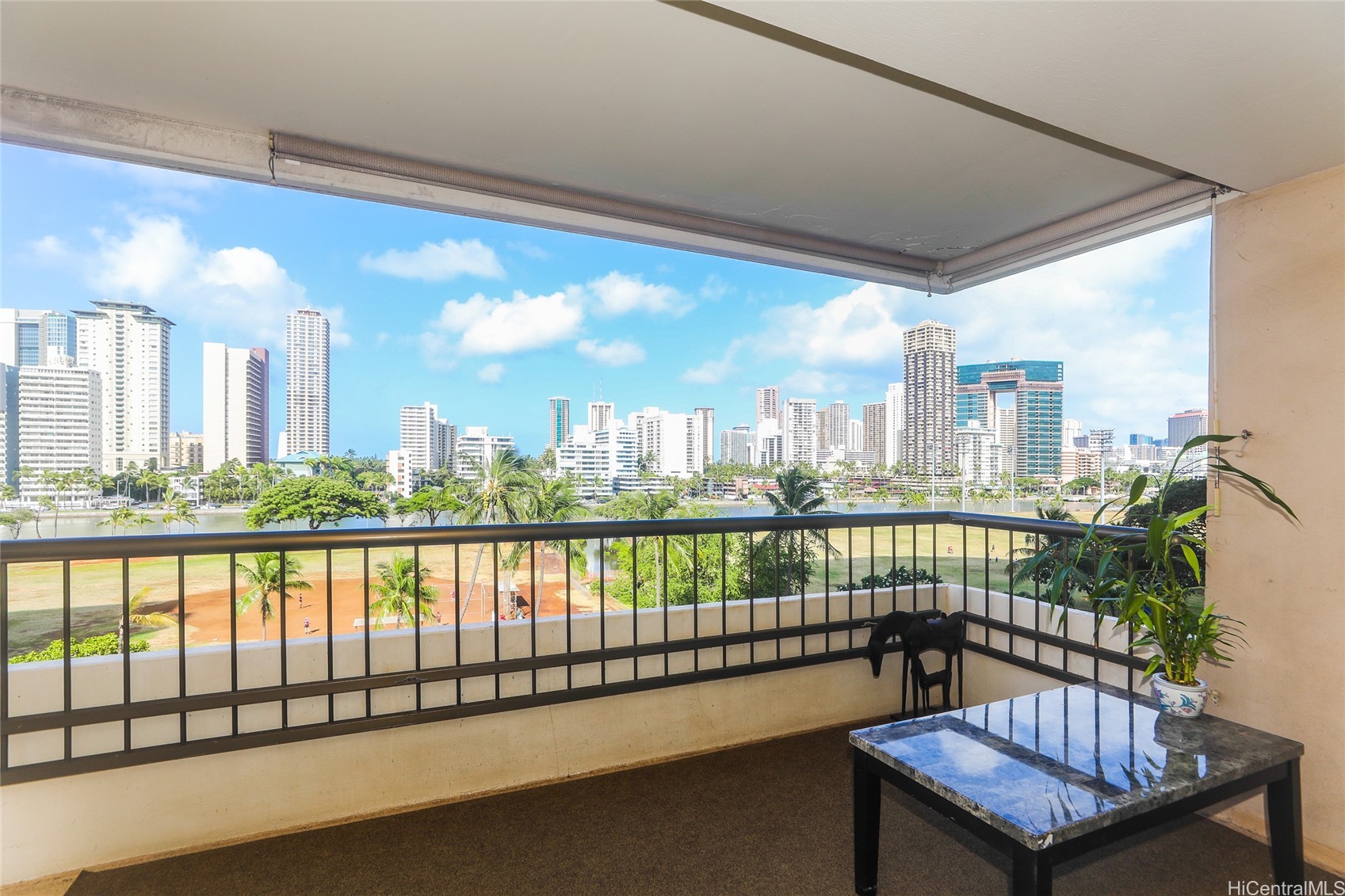 2333 Kapiolani Boulevard 608 Property Photo 3