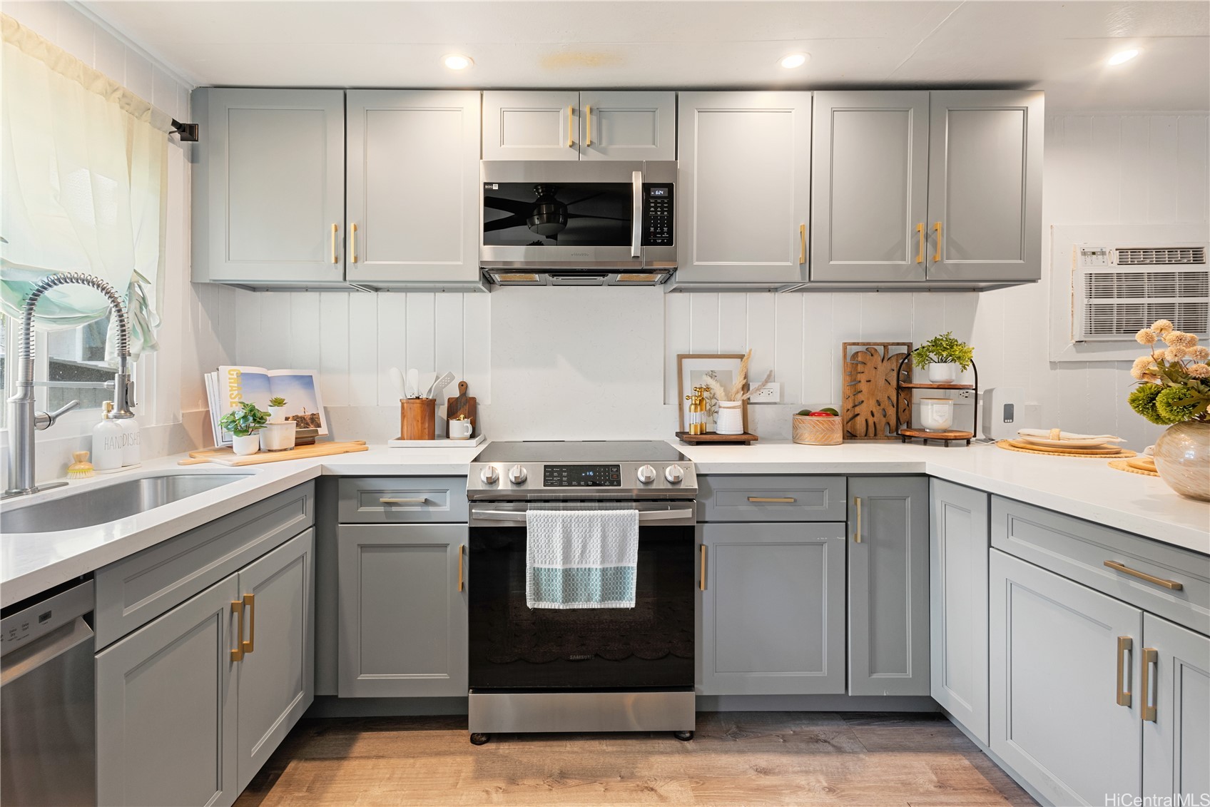 54-240 Honomu Street Property Photo 4