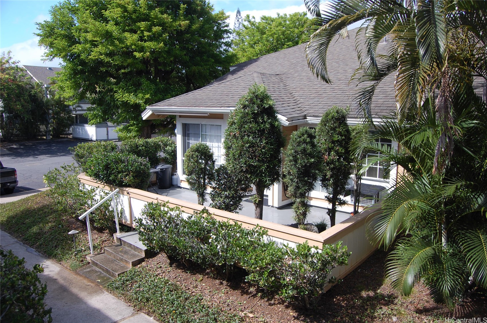 504 Mananai Place 14d Property Photo 1