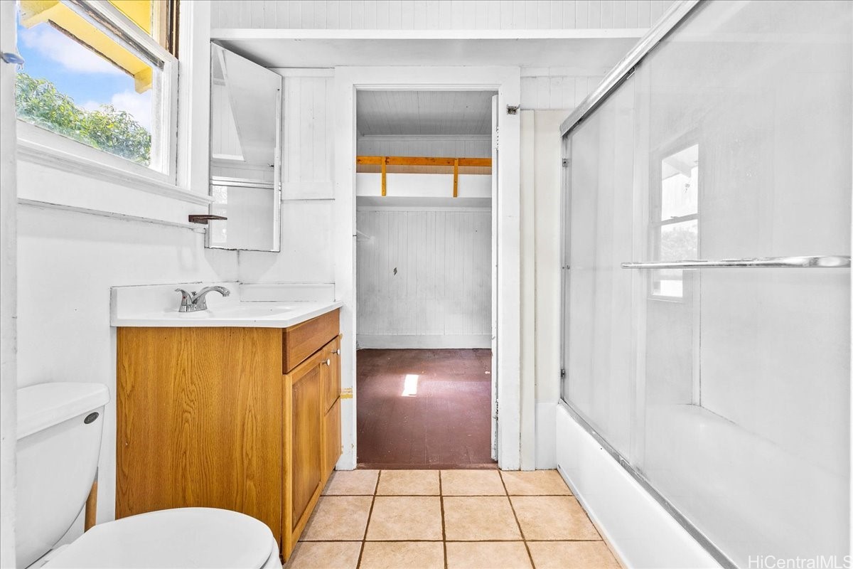 912 Ocean View Drive Property Photo 7