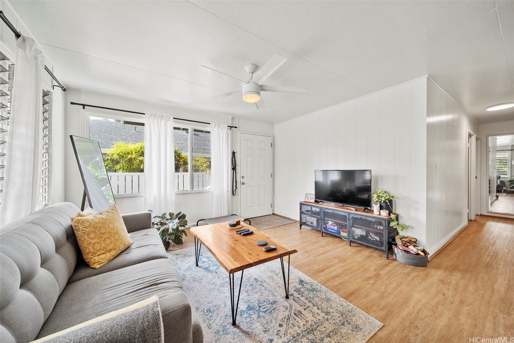 453 Ulupaina Street A Property Photo 3