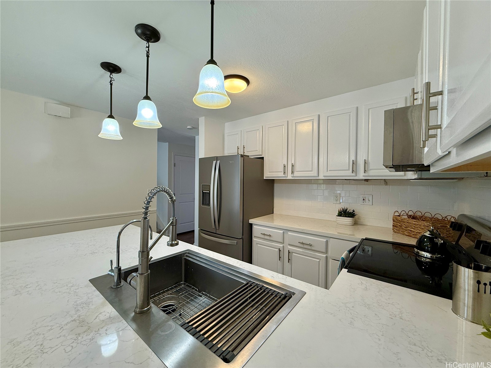 94-1010 Anania Circle 85 Property Photo 4