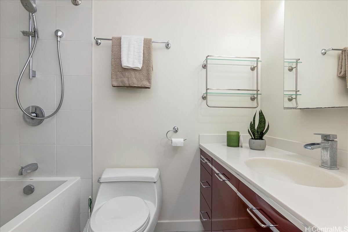 700 Richards Street 2101 Property Photo 15