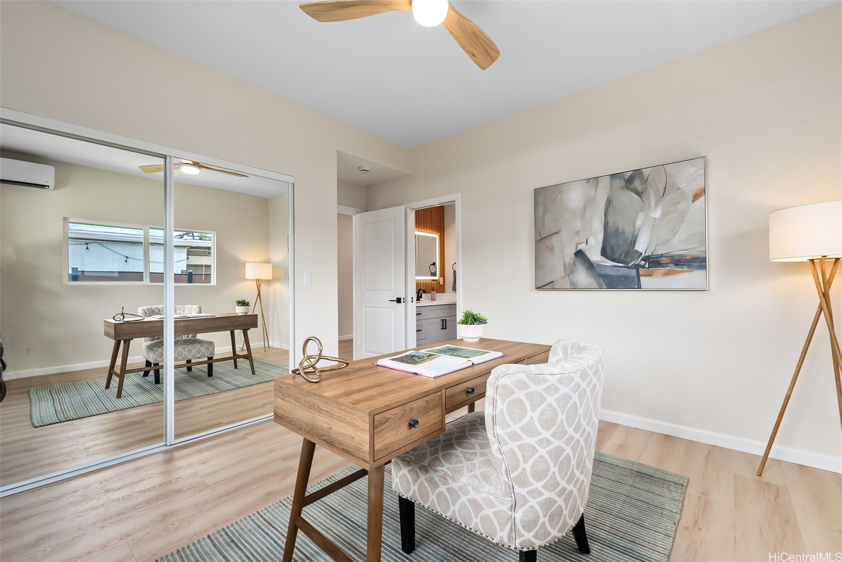 1076 Kahili Street Property Photo 3