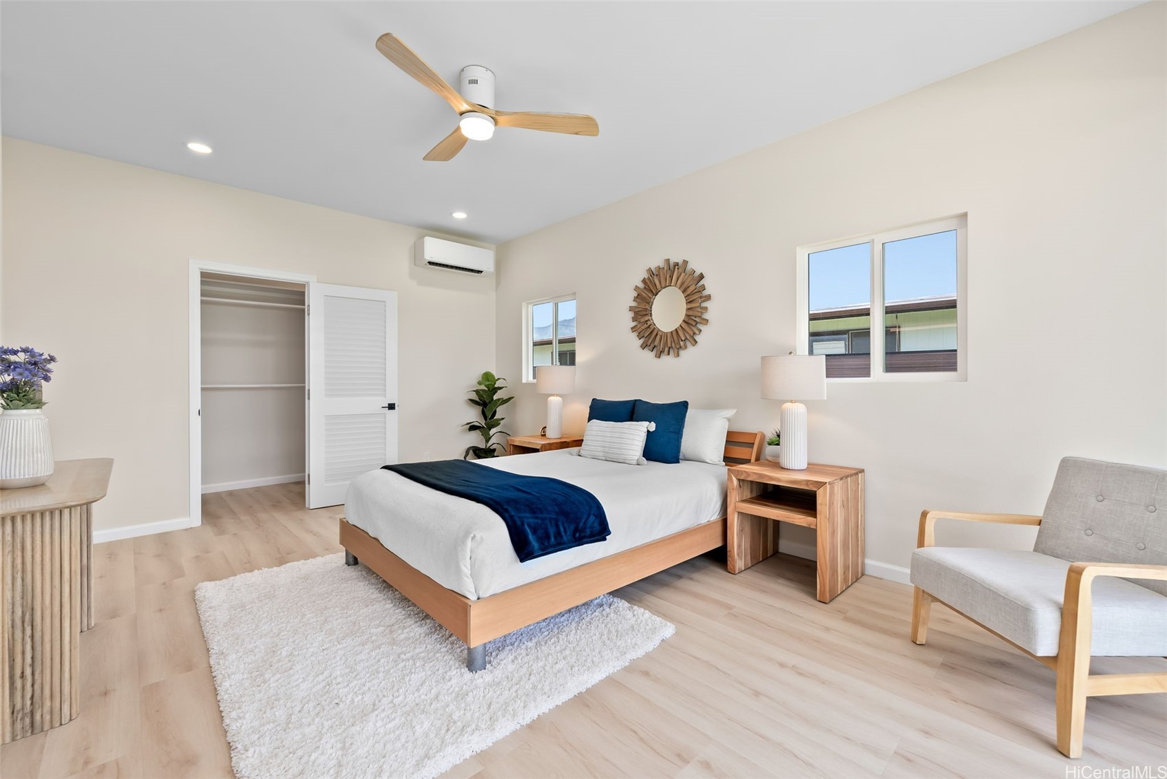 1076 Kahili Street Property Photo 10