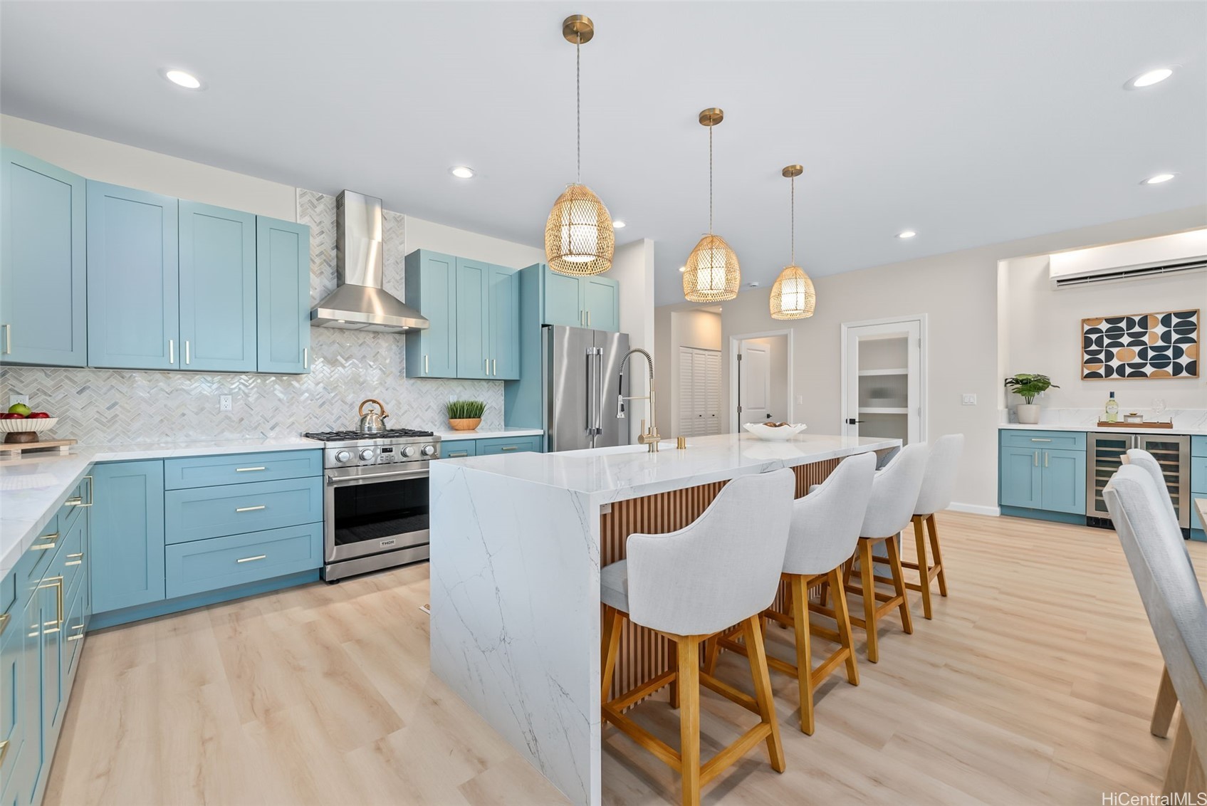1076 Kahili Street Property Photo 14