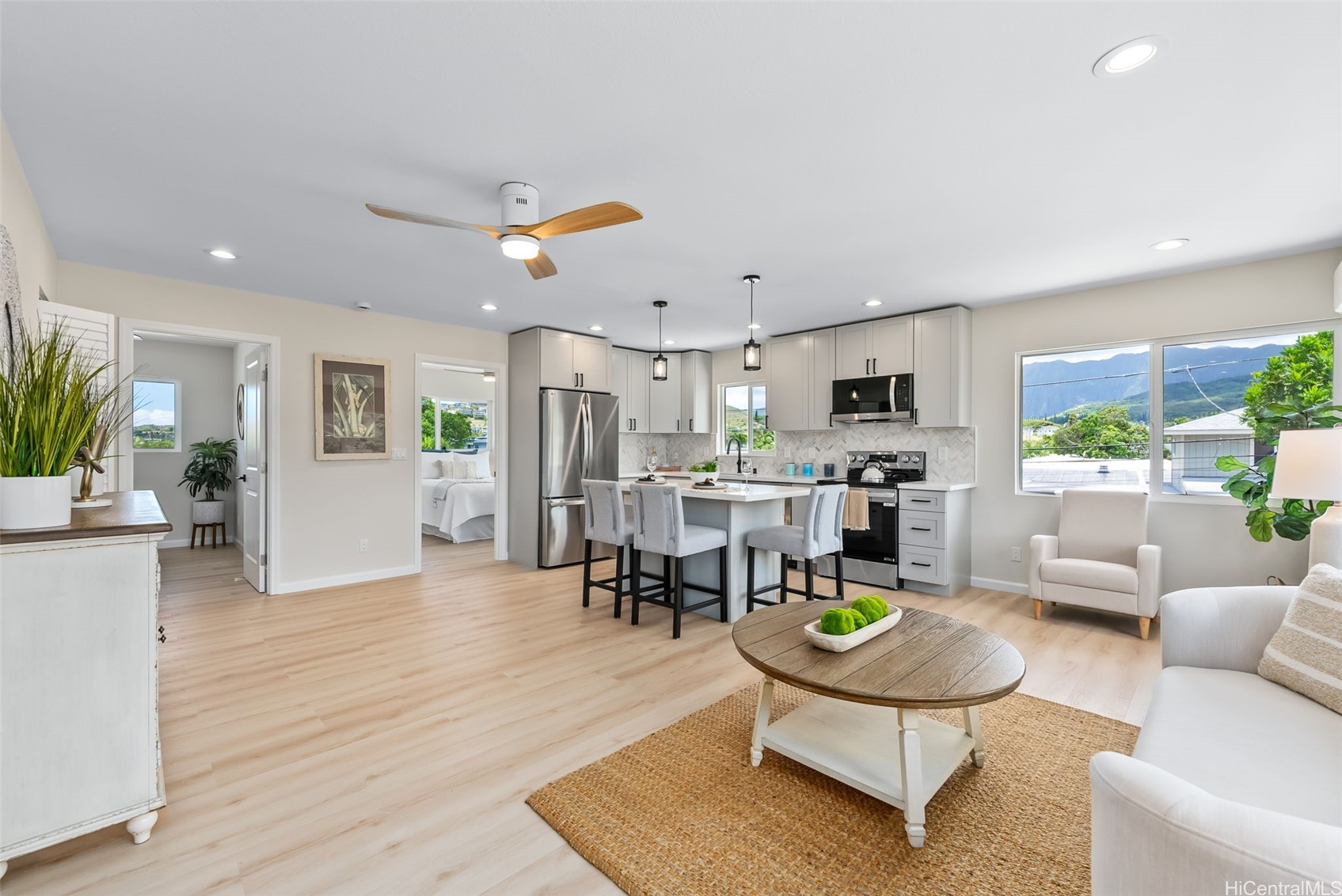 1076 Kahili Street Property Photo 16