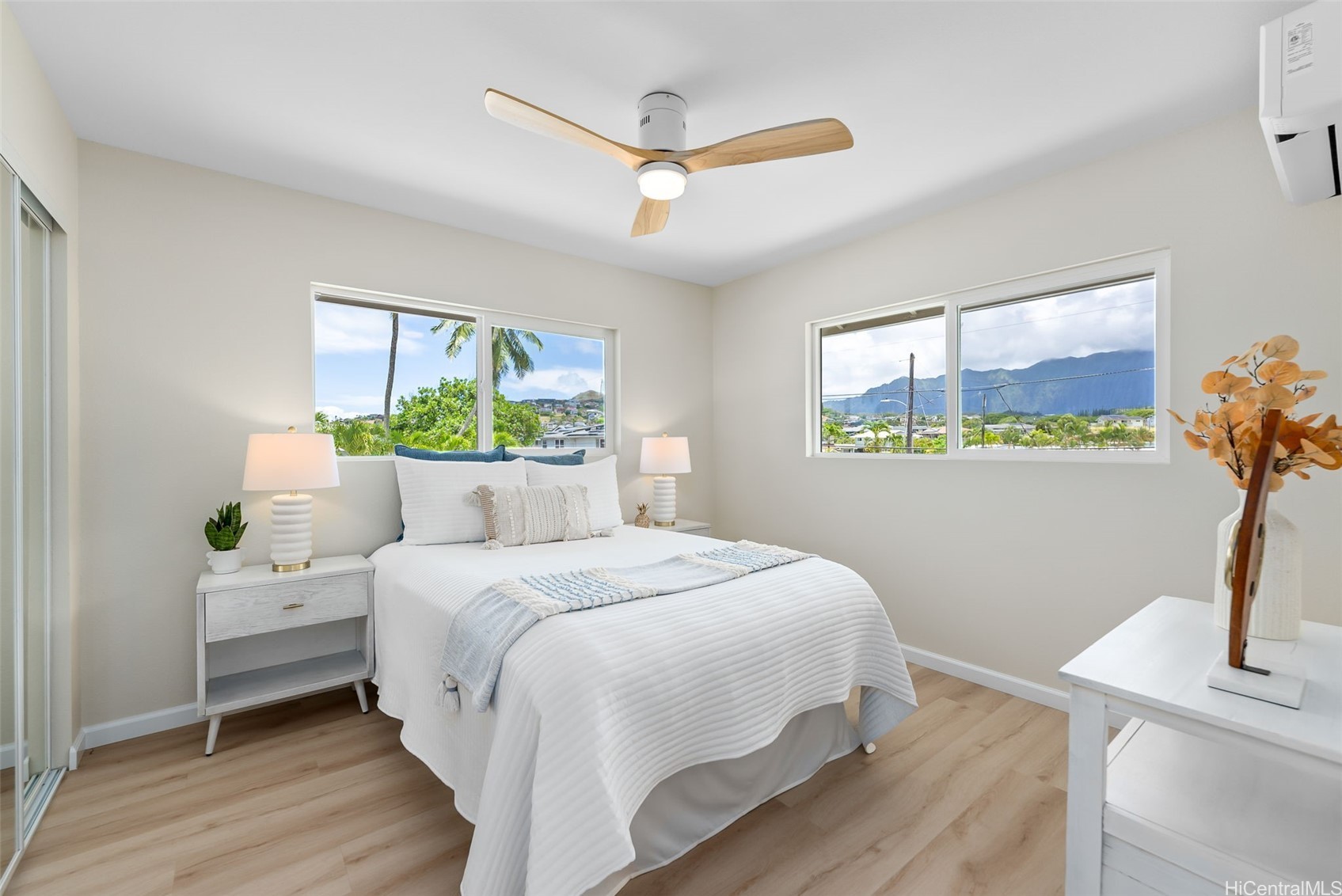 1076 Kahili Street Property Photo 22