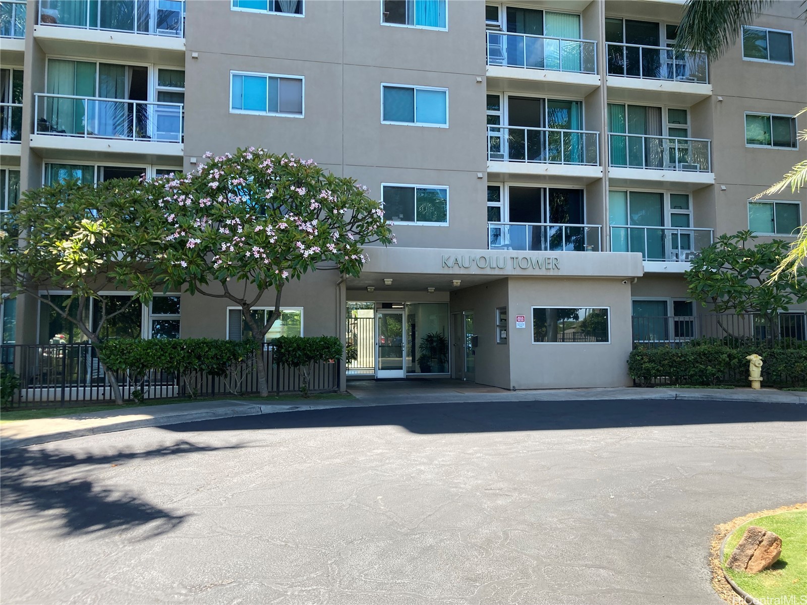 94-979 Kauolu Place 806 Property Photo
