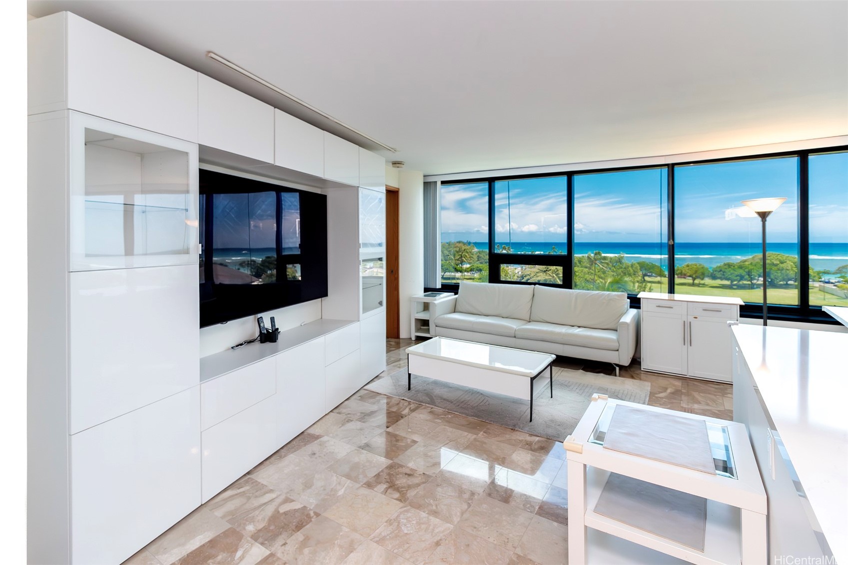 1330 Ala Moana Boulevard 604 Property Photo 1