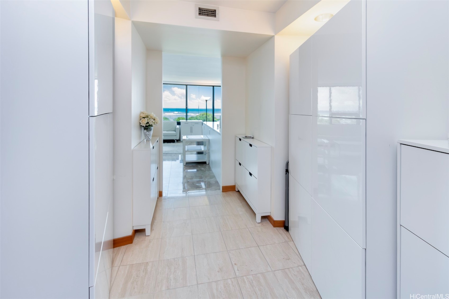 1330 Ala Moana Boulevard 604 Property Photo 13