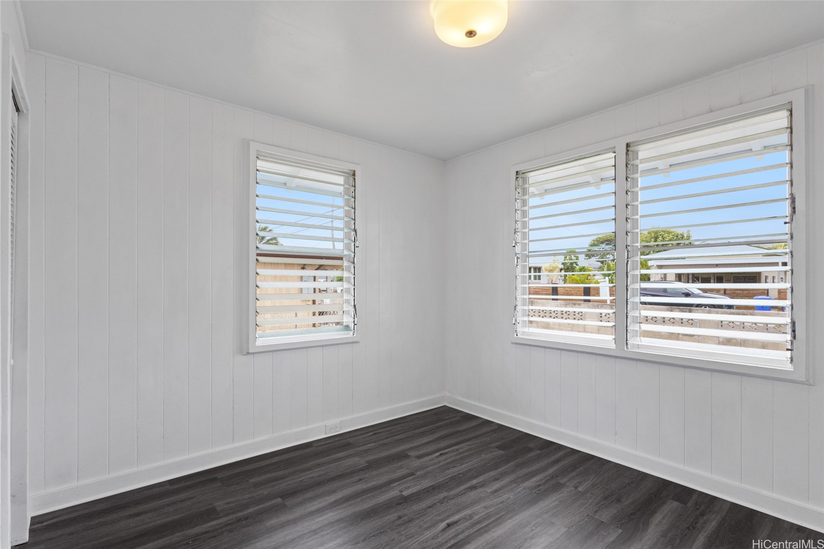 628 Maluniu Avenue Property Photo 12