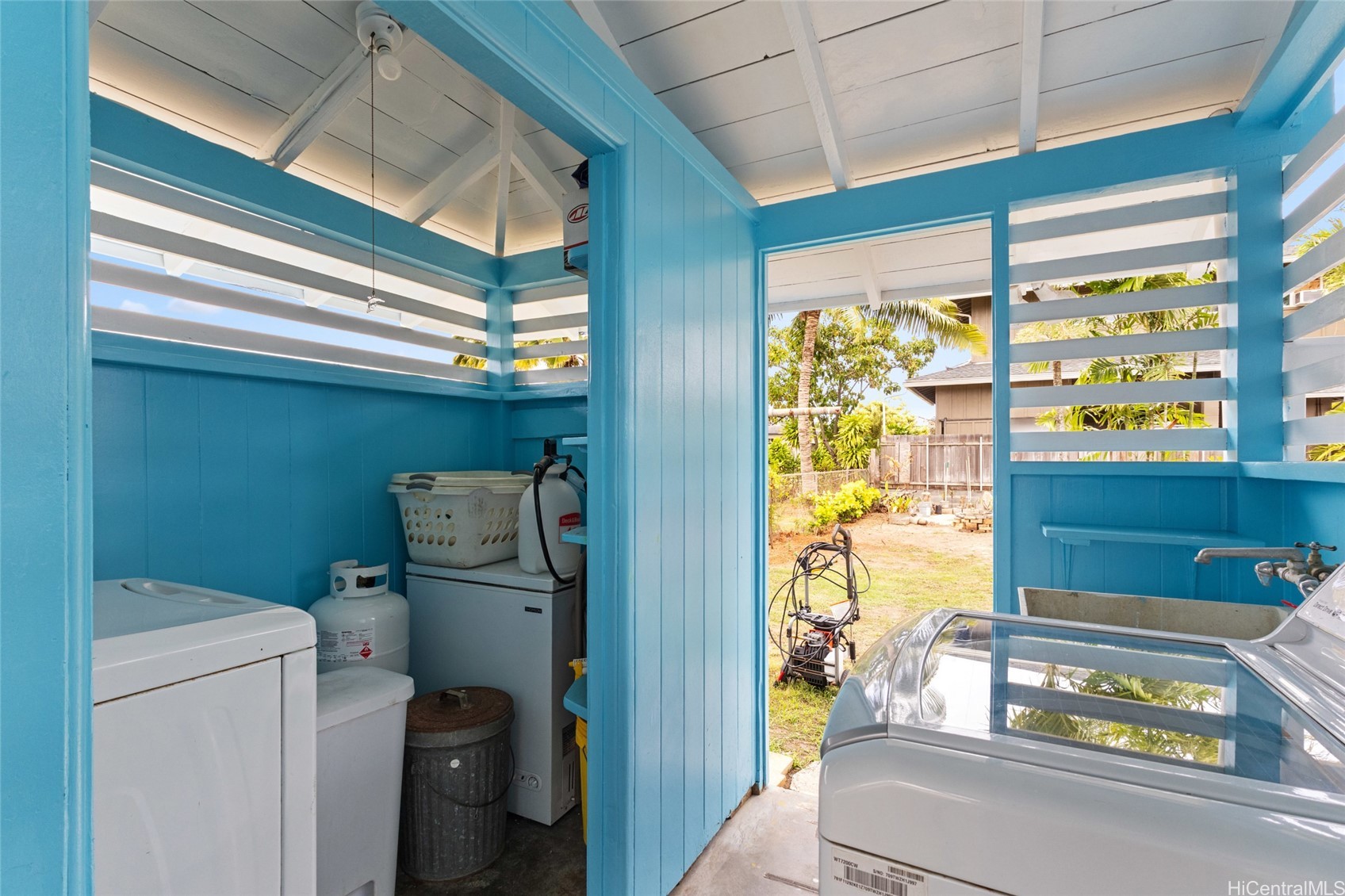 628 Maluniu Avenue Property Photo 16