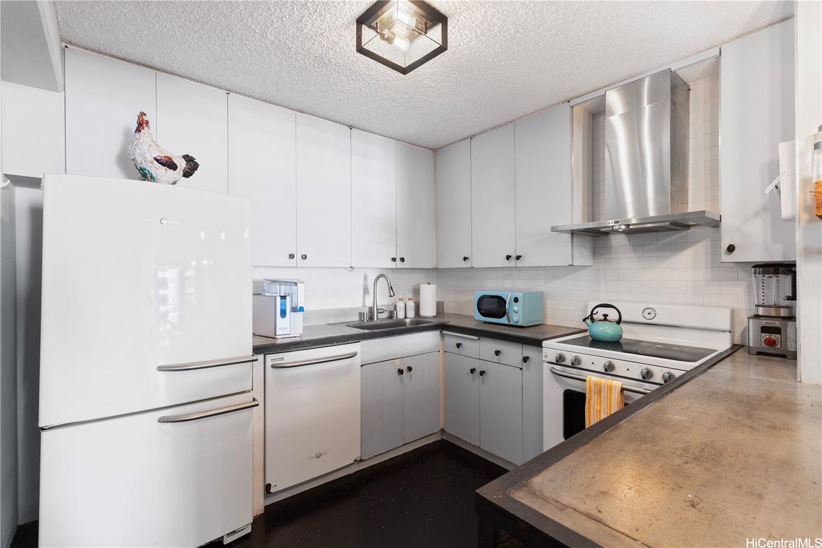 1860 Ala Moana Boulevard 1205 Property Photo 15