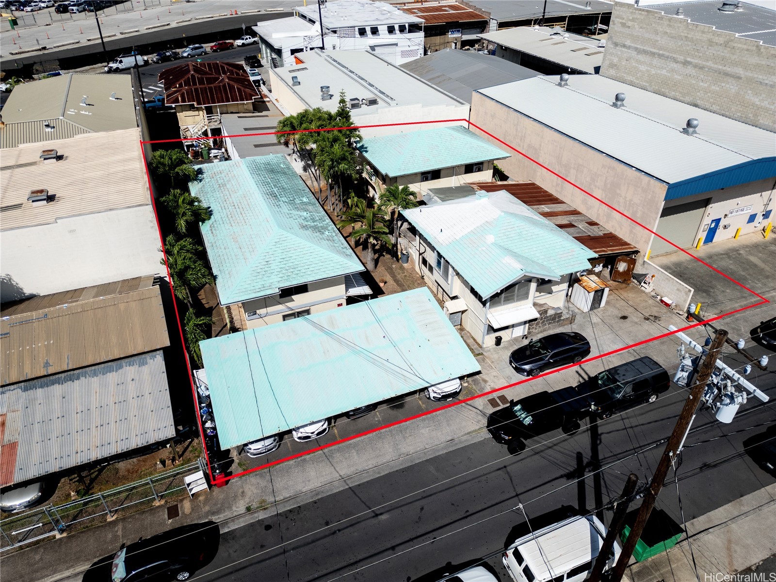 1611 Kahai St Property Photo