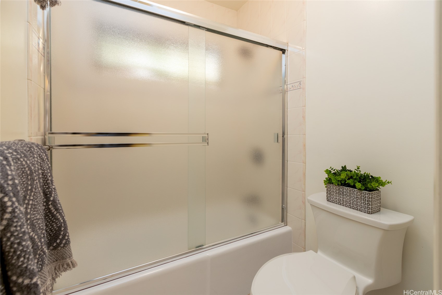 92-1318 Hauone Street Property Photo 14