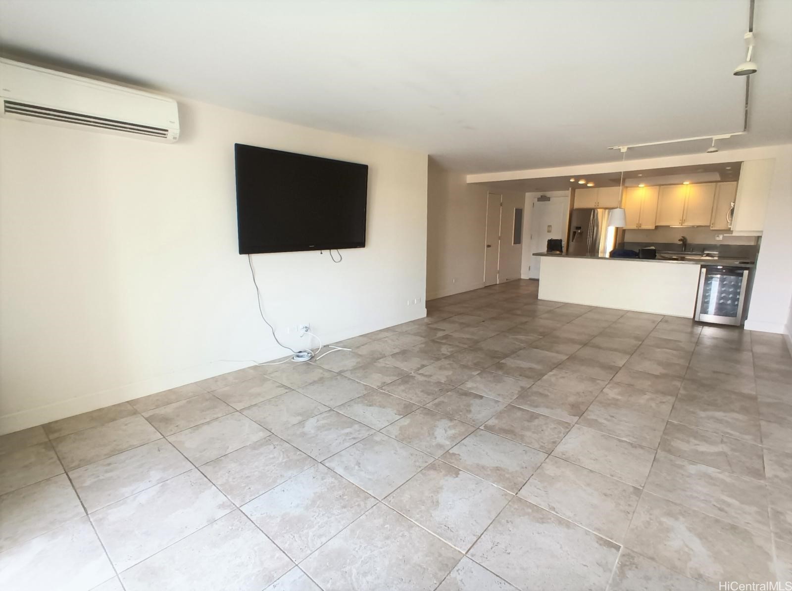 1350 Ala Moana Boulevard 1006 Property Photo 1
