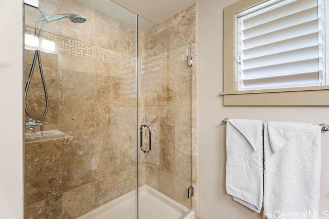 75-6025 Alii Drive L201 Property Photo 16