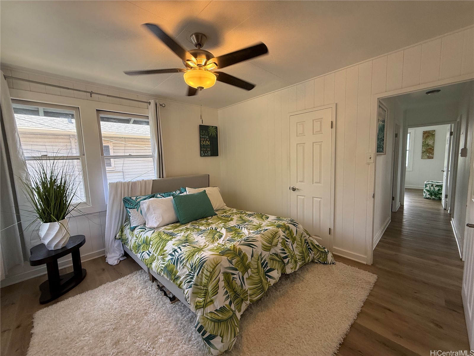 1142 Kamaile Street Property Photo 8